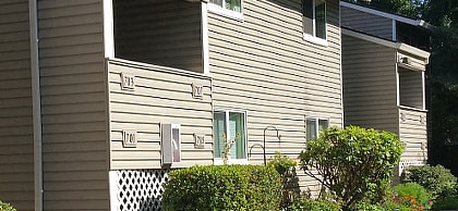 Carriage Court Apartments in Canby OR
